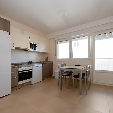 - 2 Bedrooms - 60289 Apartamento Vilar (A Coruna)